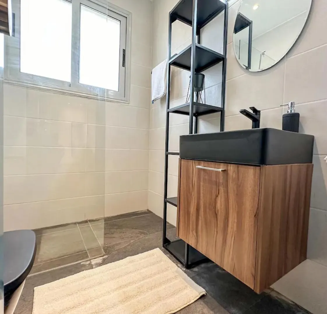 Neptune Apartment Larnaca 0*,
